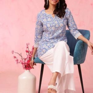 Women's Rayon Floral Printed Straight Short Kurti Set